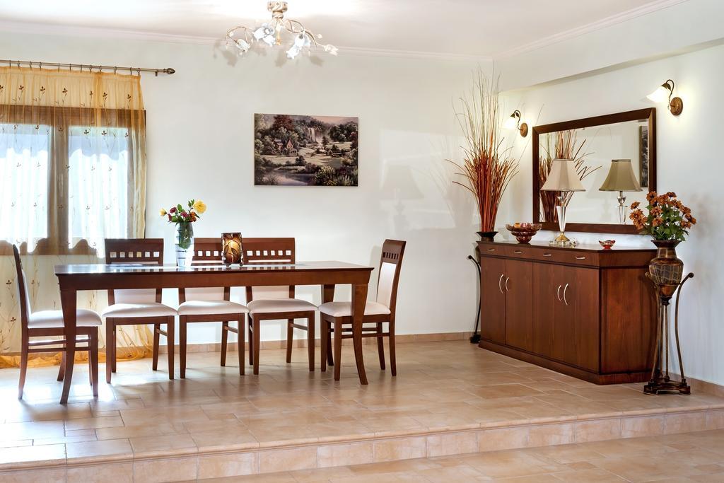 Infinity Villa Kato Pavliana Extérieur photo